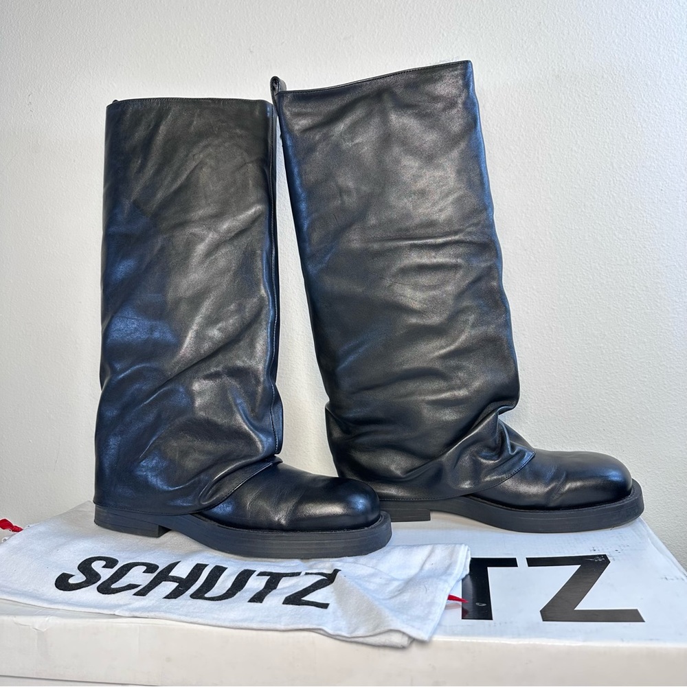 Schutz Keira Up Boot in Black leather knee high platform biker moto slouch - Picture 2 of 10